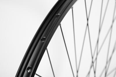 Laufrad vorne 26" 559x19 Nabendynamo DH3D32AA 100mm 6-Loch QR schwarz / Nabe silber  Produktbild 3