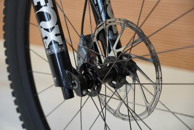 Turbo Levo G4 Comp Alloy mit Tagfahrlicht (Testbike 25/26) Gr&ouml;sse S2 Produktbild 1