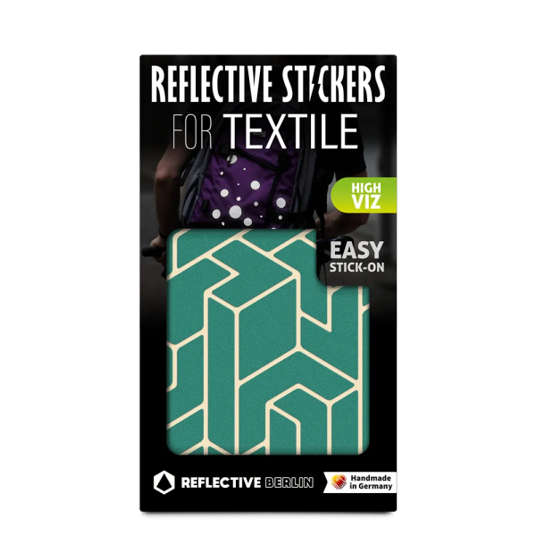 REFLECTIVE Berlin Textilsticker Isometric &ndash; Green