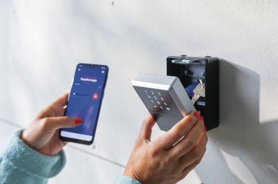 Abus KeyGarage 787 Smart-BT Wandmontage schwarz-silber  Produktbild 4